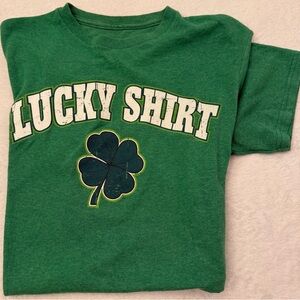 Green Lucky Tee Shirt 4 leaf clover St. Patrick’s Day Men’s Medium